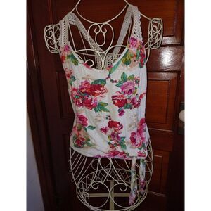5/$25 Sz M Pretty Floral Crop Top Tank With Tie Knot Waist